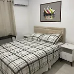 Apartamento 500M Da Praia De Meireles