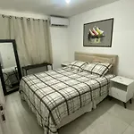 Apartamento 500M Da Praia De Meireles